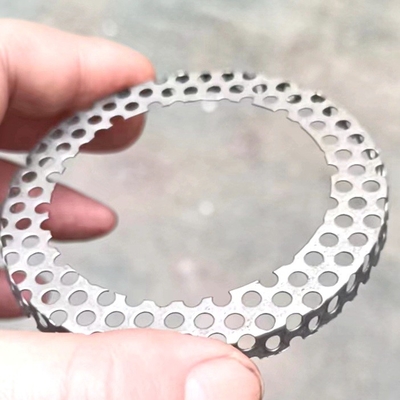 Dimensione su ordinazione del foro rotondo che incide la maglia 80-1000um del filtro da acciaio inossidabile della lamina di metallo